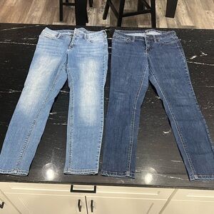 Crown & Ivy size 10 regular skinny jeans